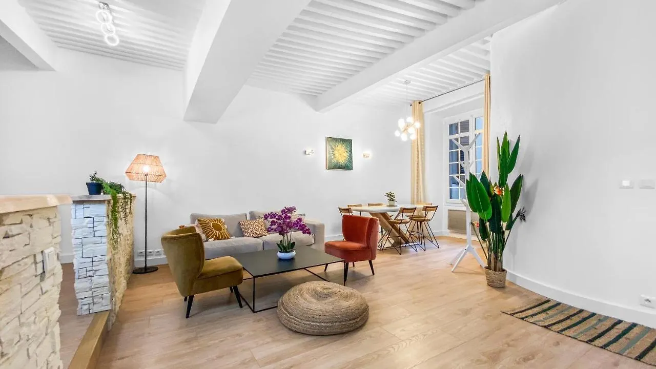Homey Earl - Hypercentre - Proche Gare - Sauna Privatif - Balcon Prive - Wifi Gratuit Annecy Apartment